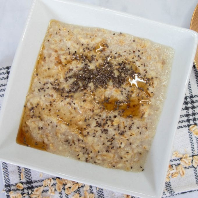 Porridge with Maple Syrup, Almond Milk and Chia seeds